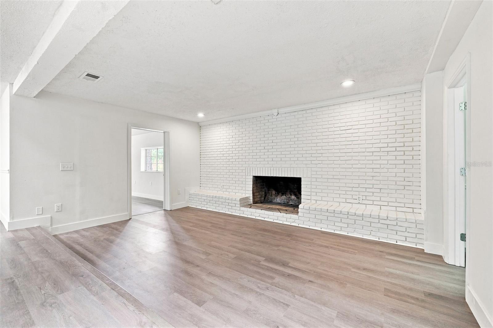 11666 SEMINOLE DR — photo 20