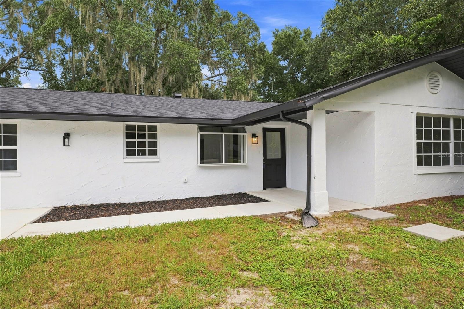11666 SEMINOLE DR — photo 37