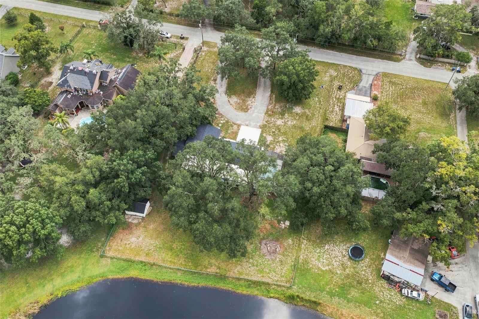 11666 SEMINOLE DR — photo 42