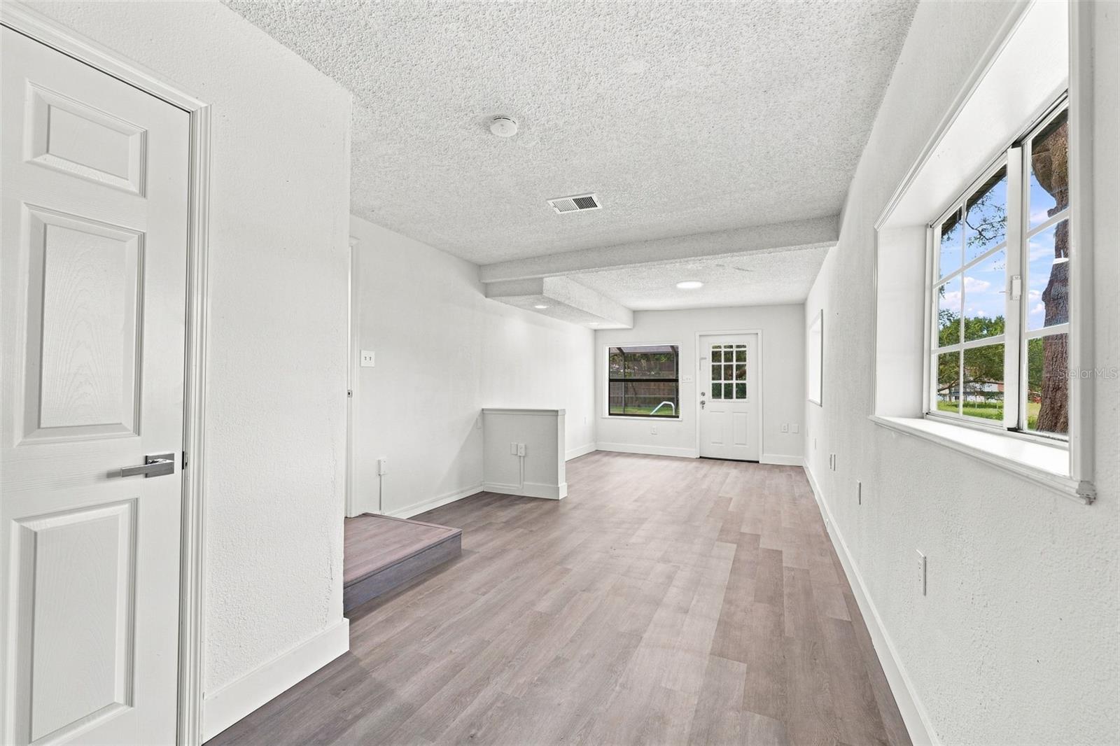 11666 SEMINOLE DR — photo 27