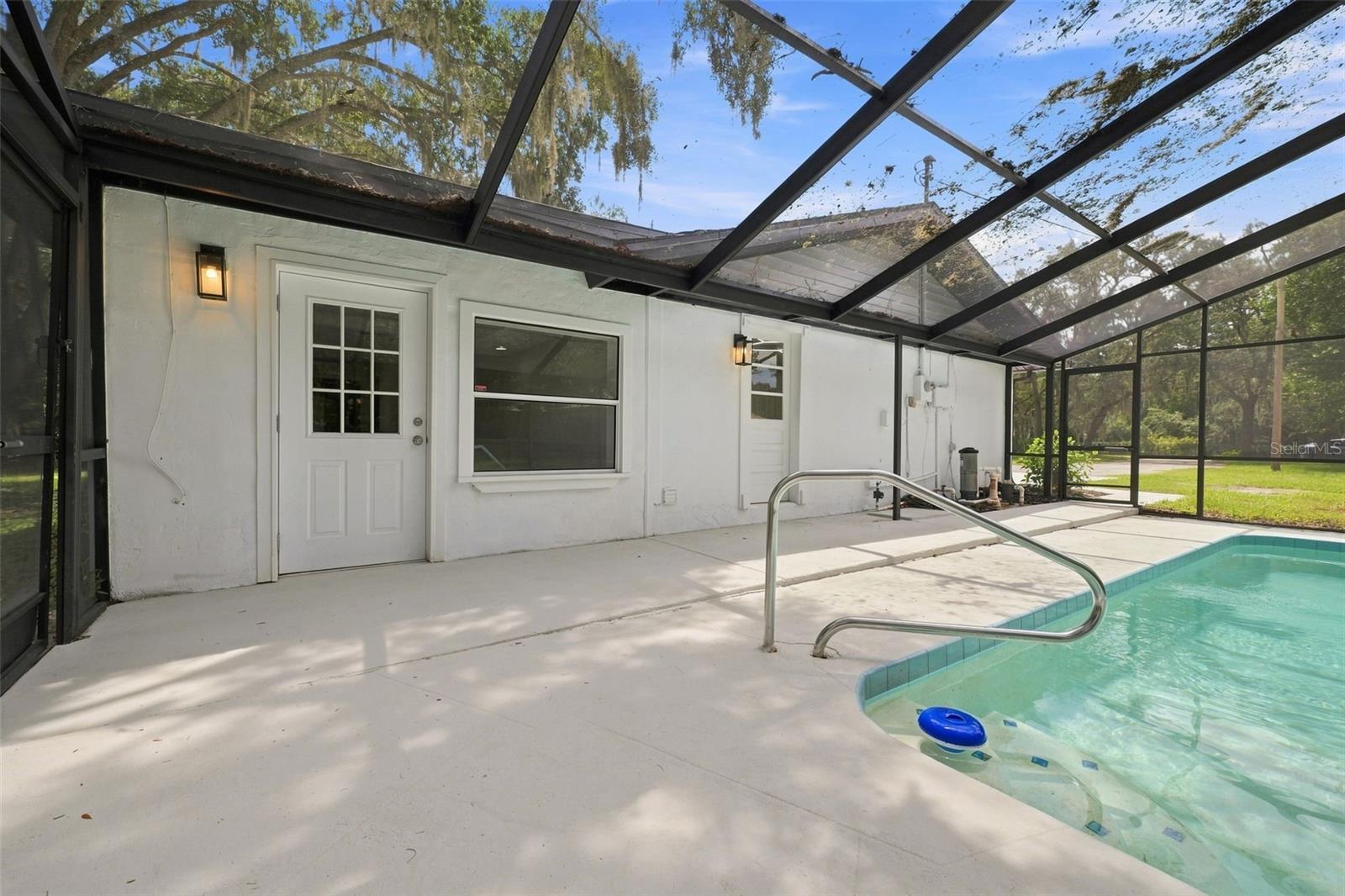 11666 SEMINOLE DR — photo 30
