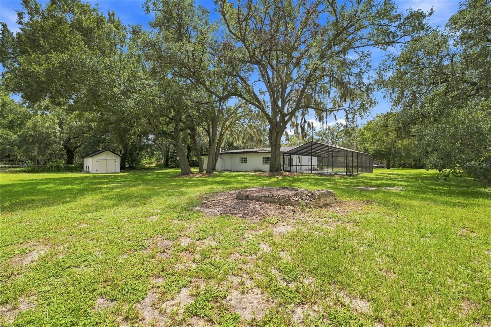 11666 SEMINOLE DR — photo 41