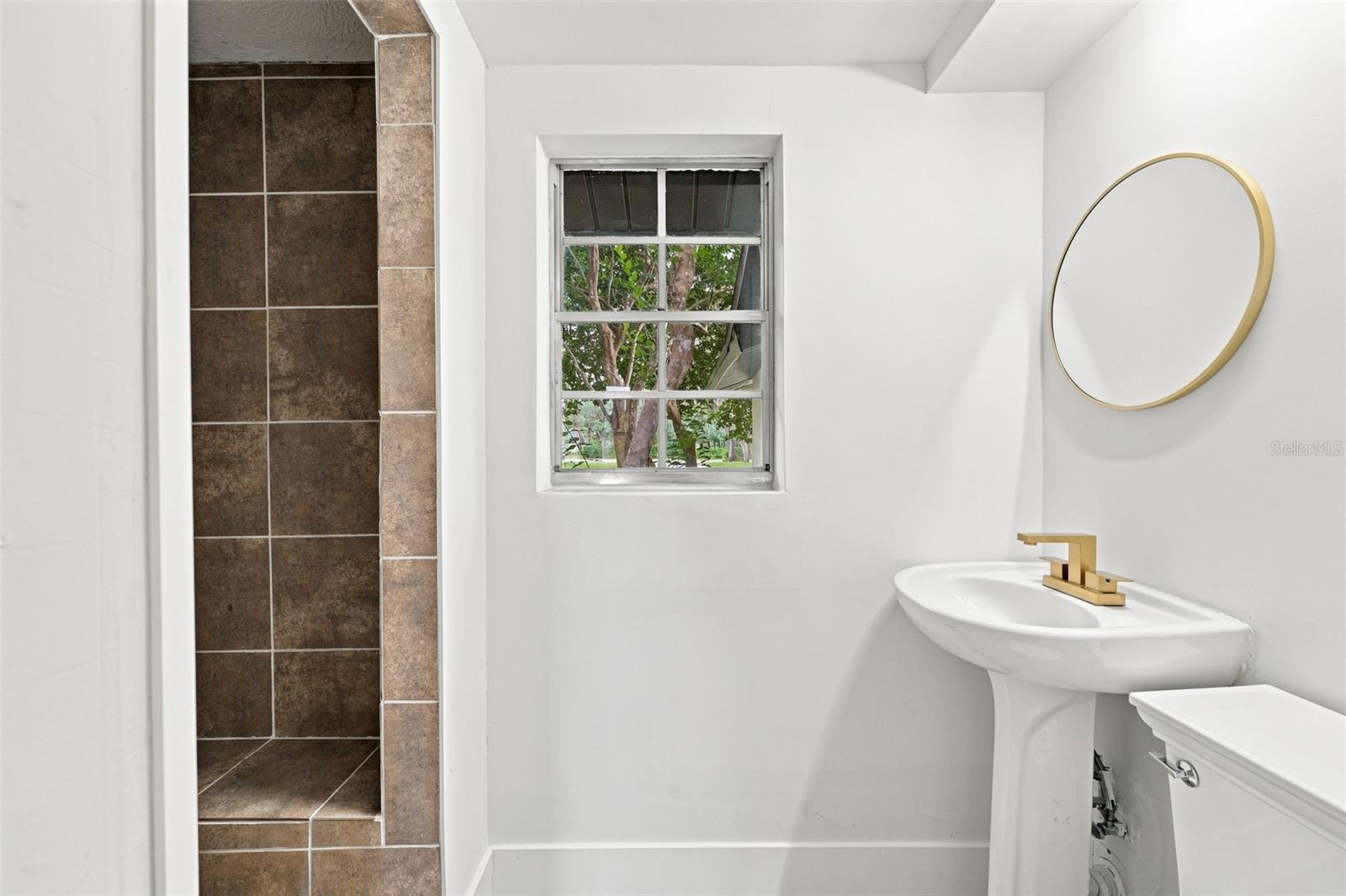 11666 SEMINOLE DR — photo 14