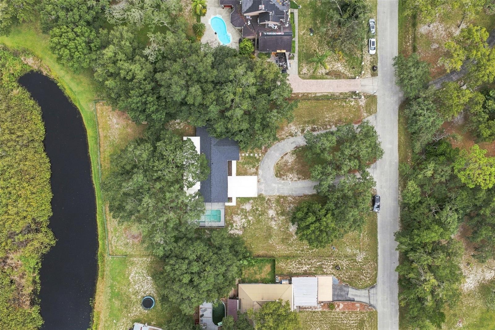 11666 SEMINOLE DR — photo 38