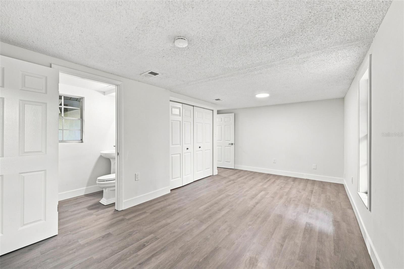 11666 SEMINOLE DR — photo 16