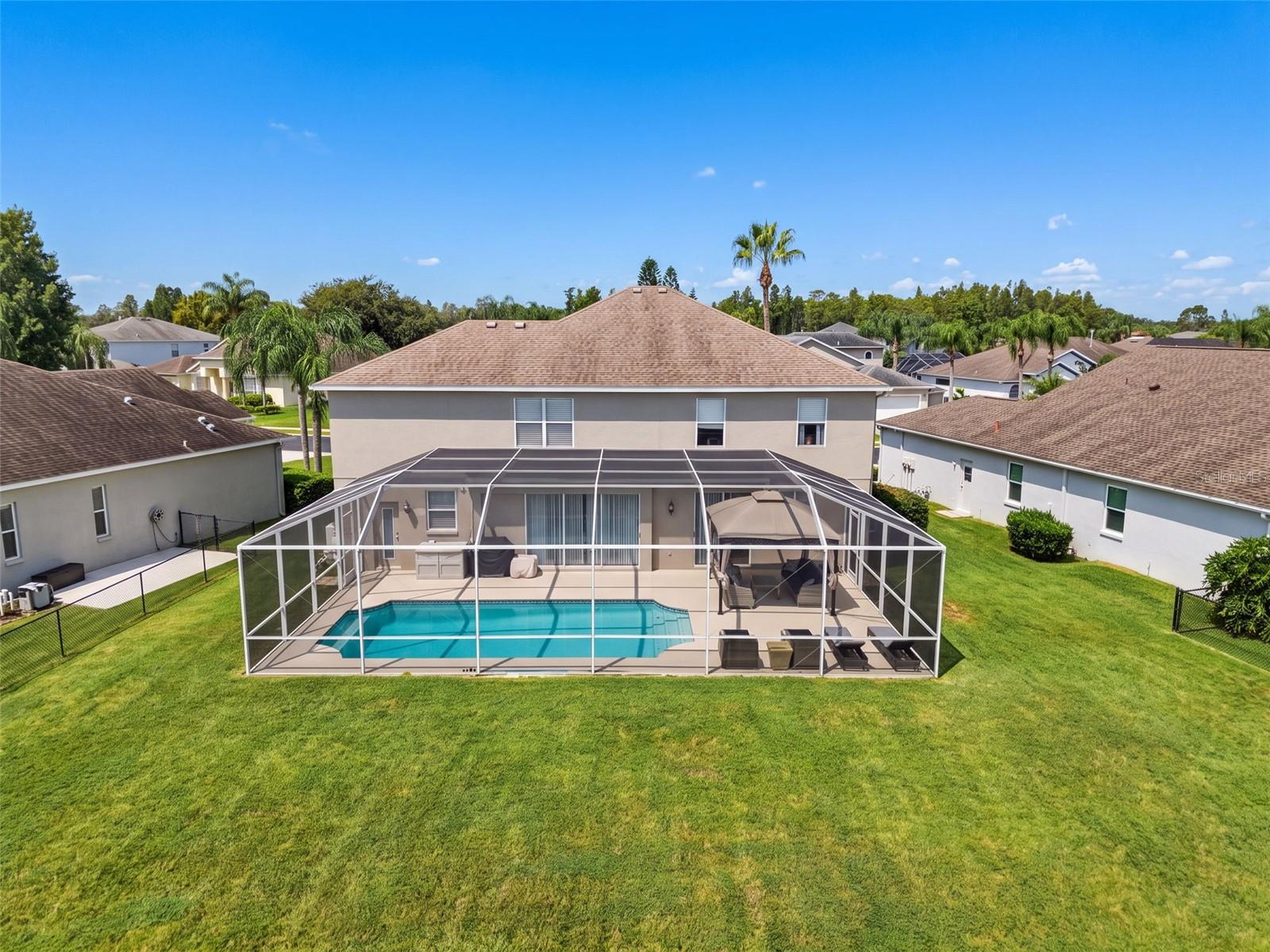 1900 CARDAMON DR — photo 2