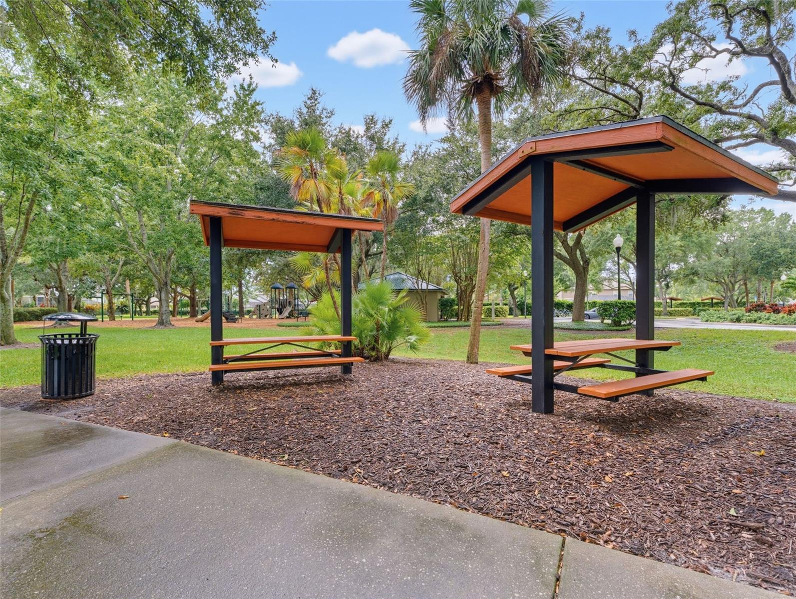 1900 CARDAMON DR — photo 81