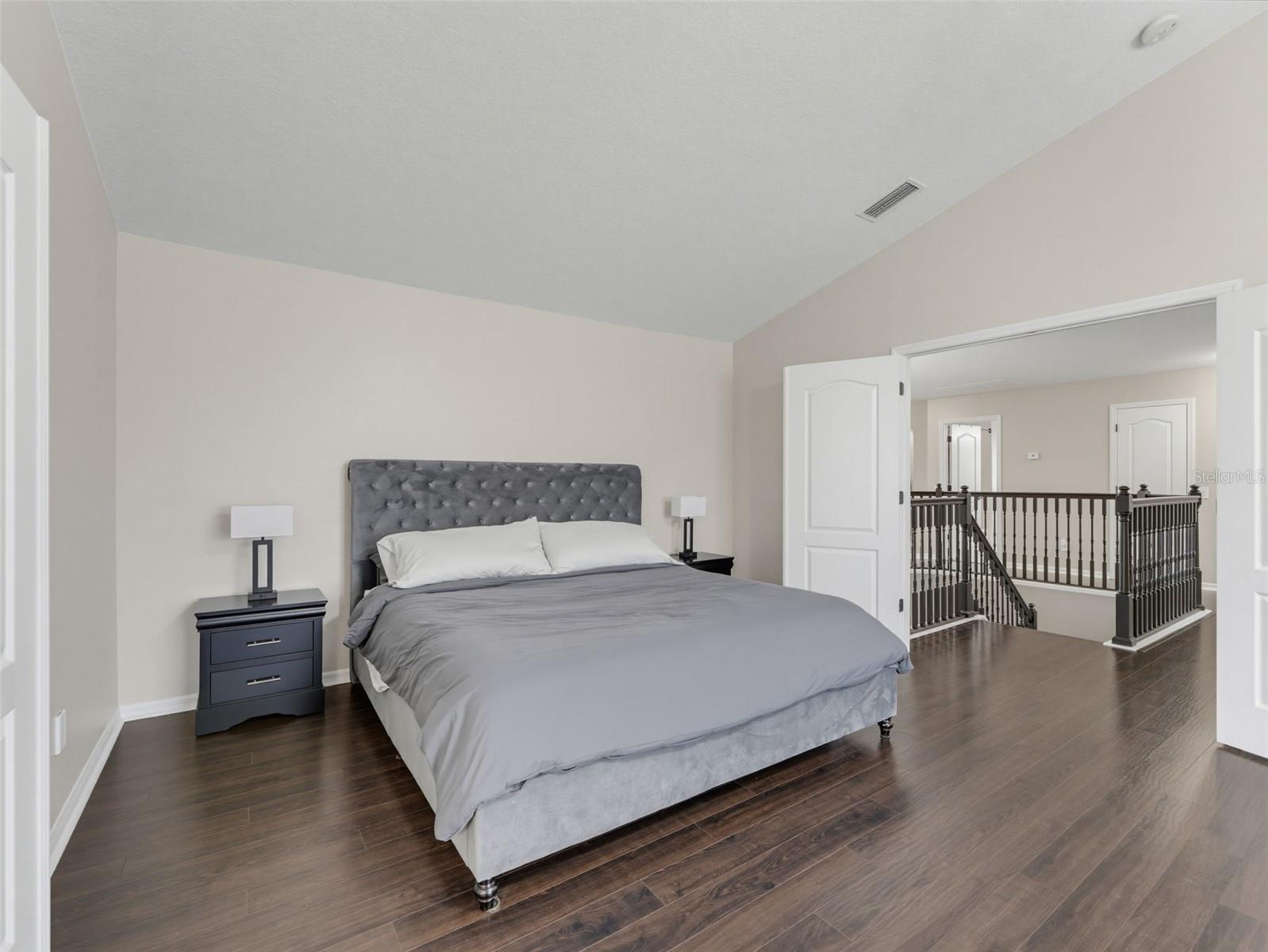 1900 CARDAMON DR — photo 42