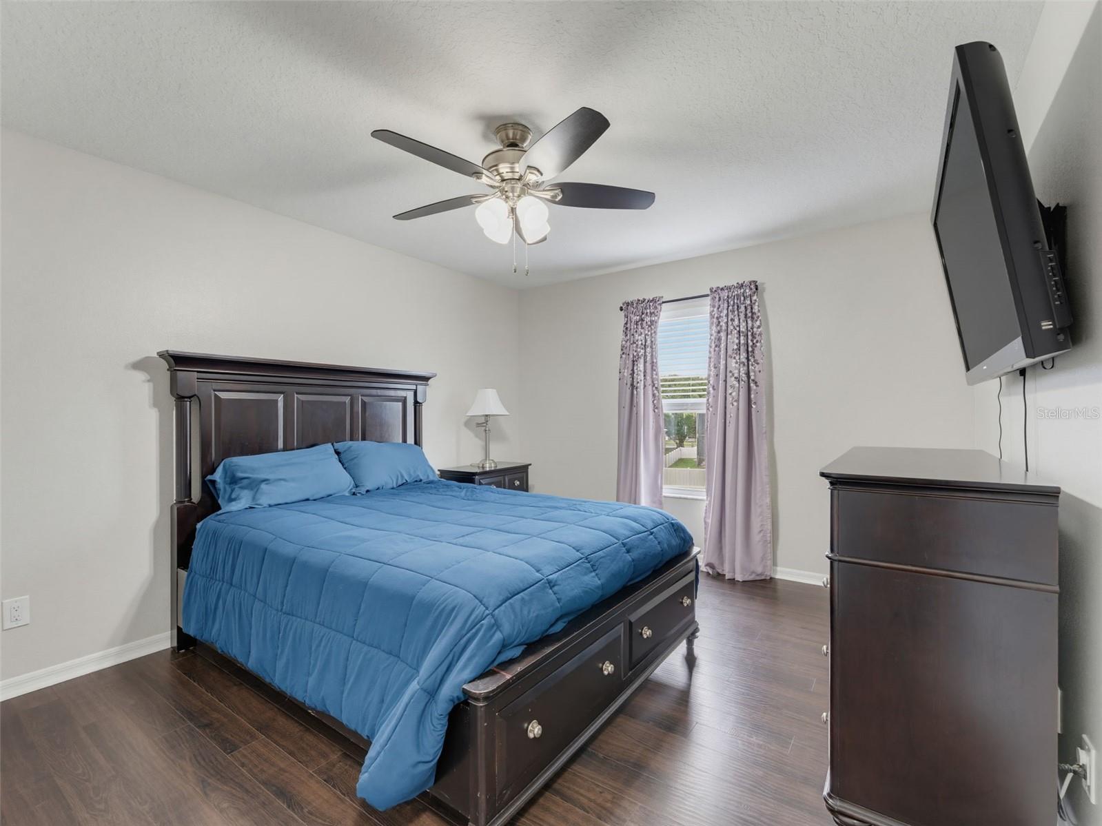1900 CARDAMON DR — photo 50