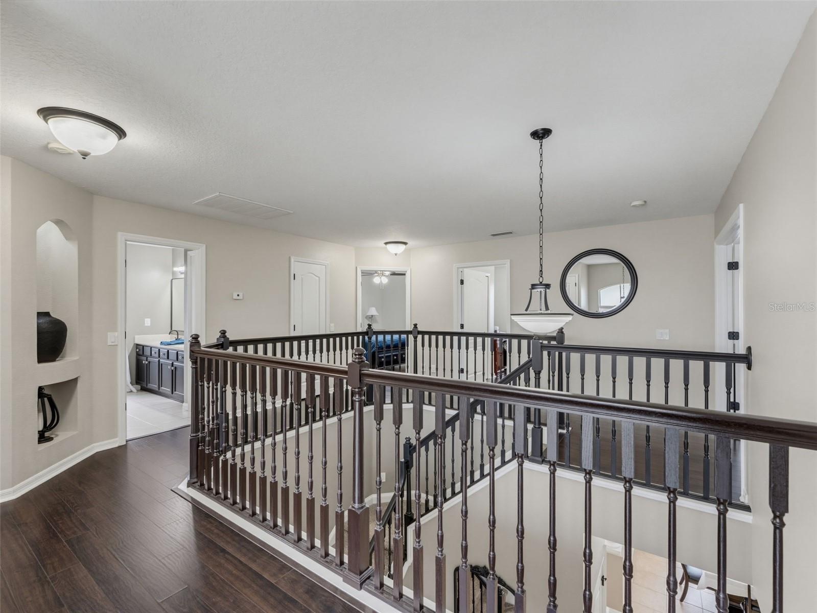 1900 CARDAMON DR — photo 38