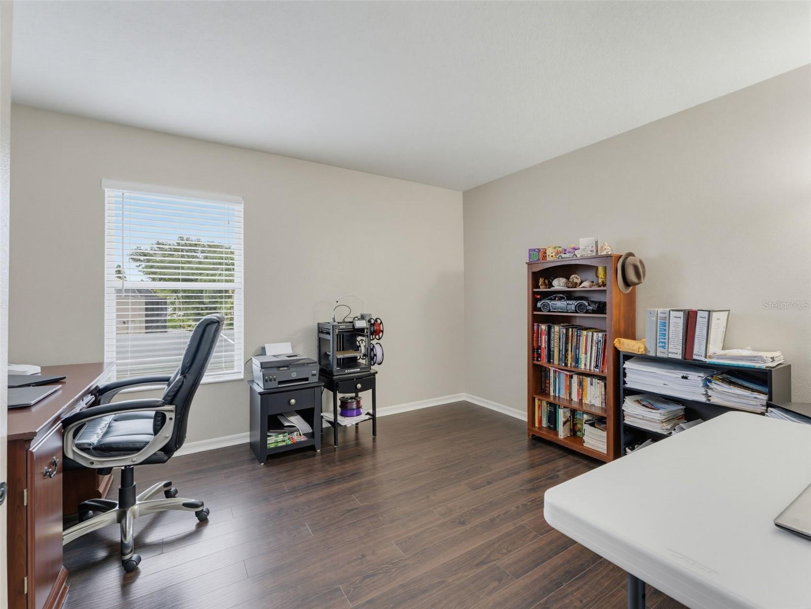 1900 CARDAMON DR — photo 48