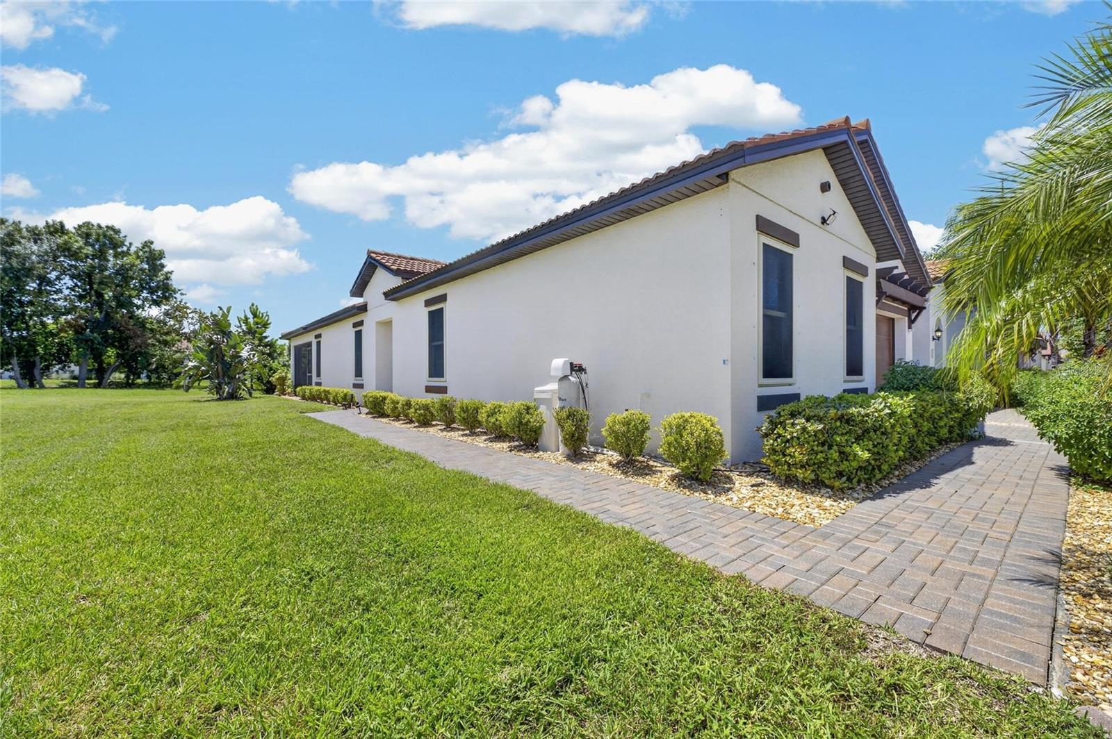 5325 STOIC VALE DR — photo 57
