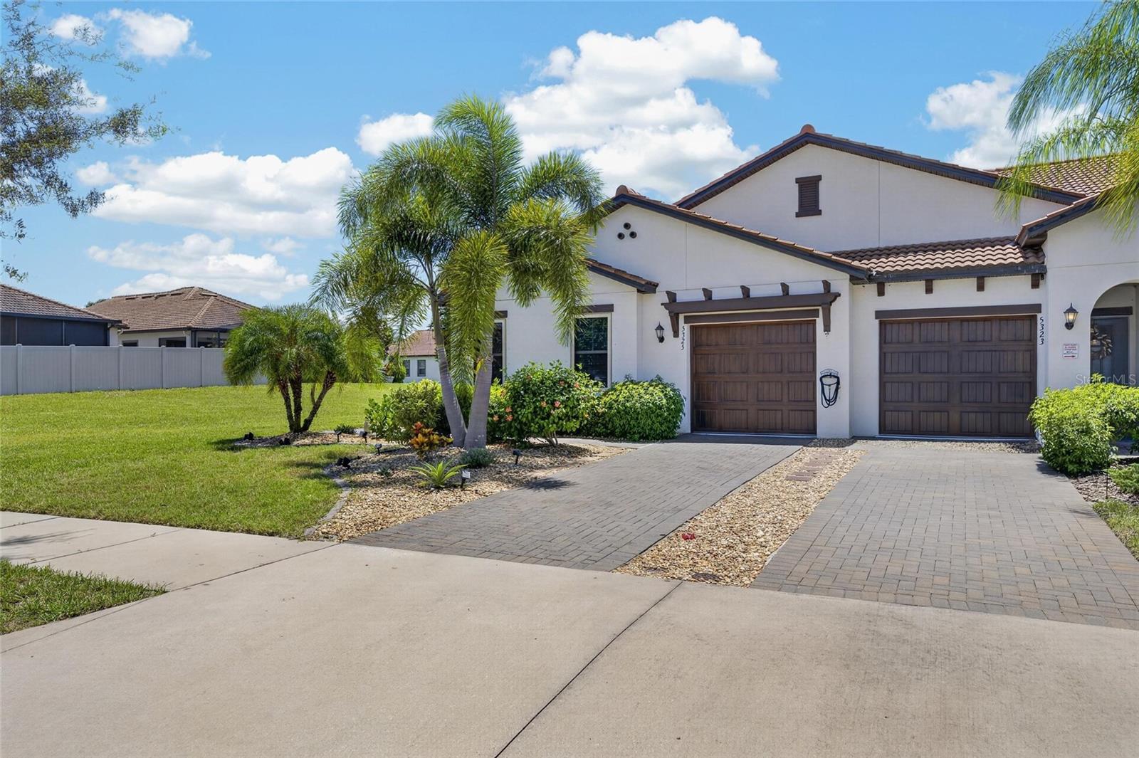5325 STOIC VALE DR — photo 52