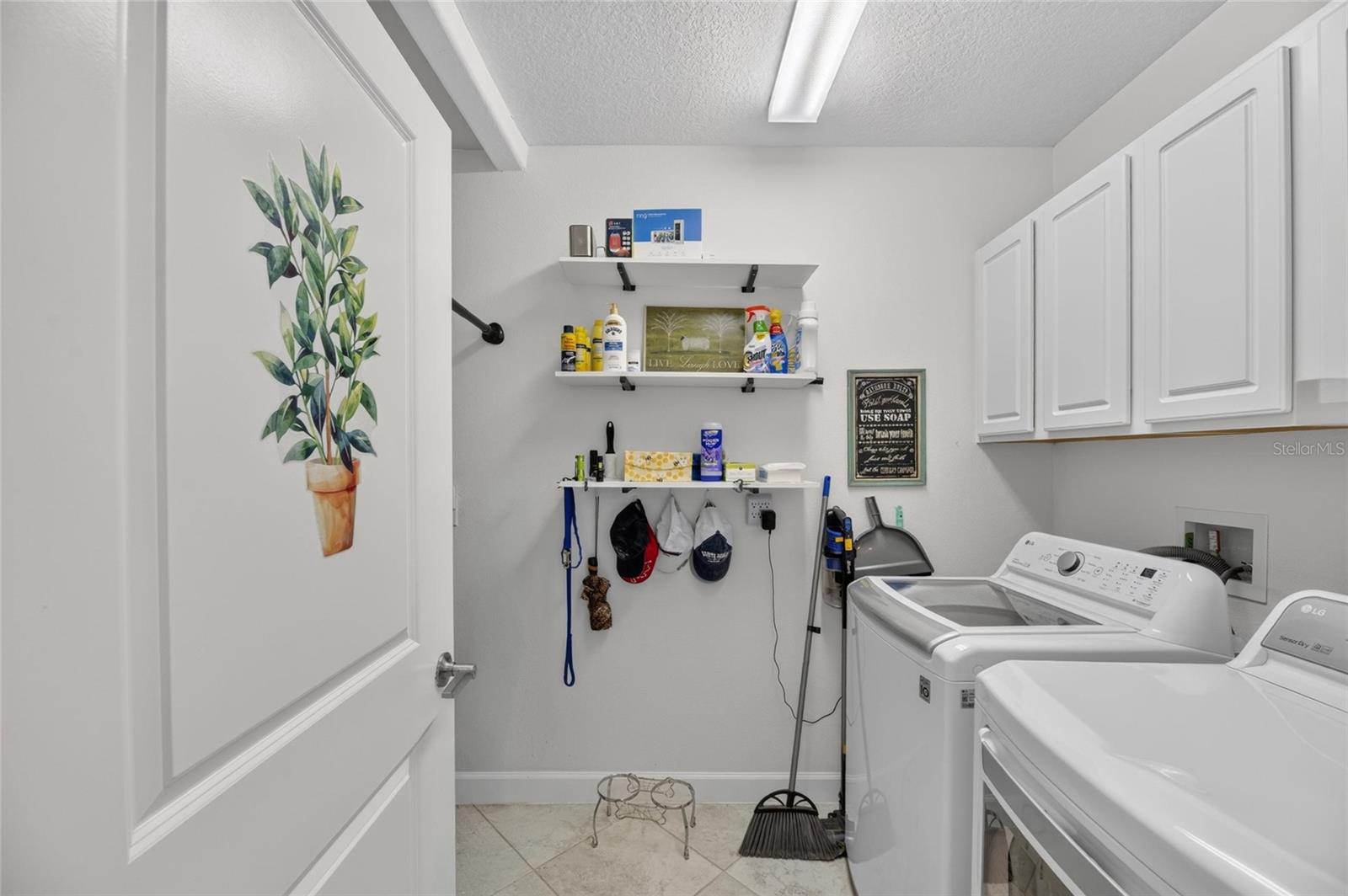 5325 STOIC VALE DR — photo 24