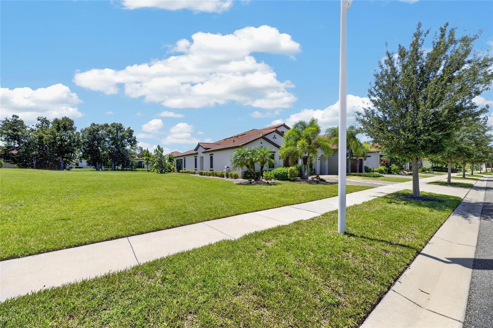 5325 STOIC VALE DR — photo 48