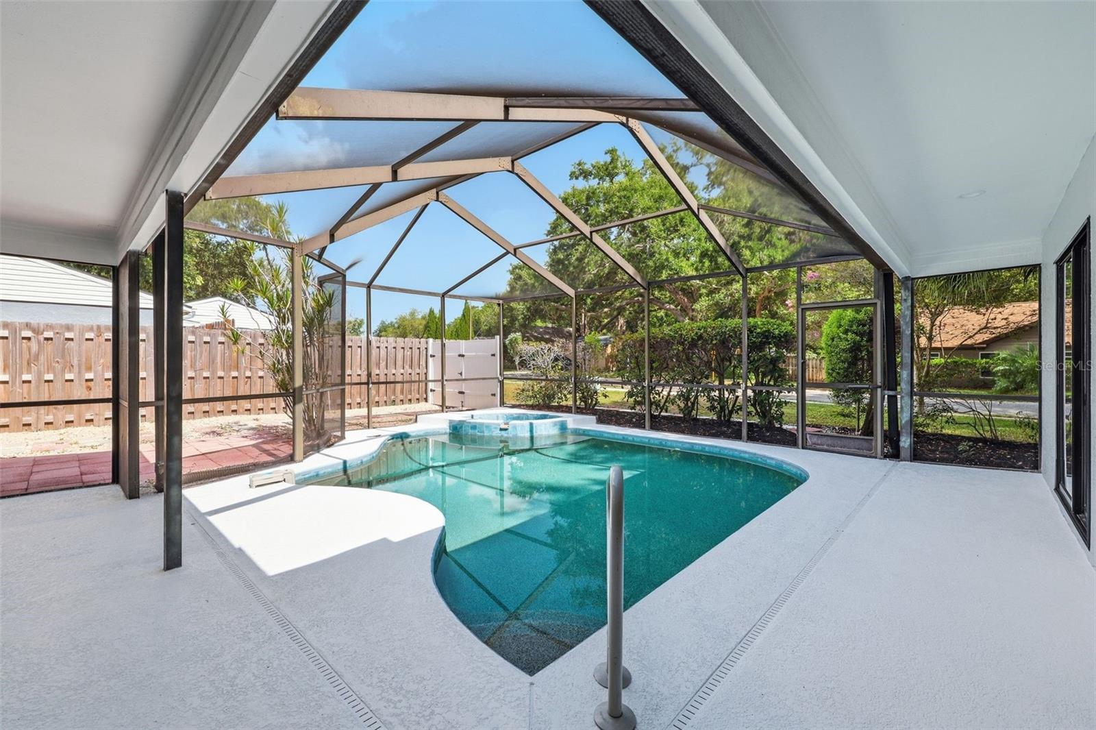 3040 WINDRIDGE OAKS DR — photo 31