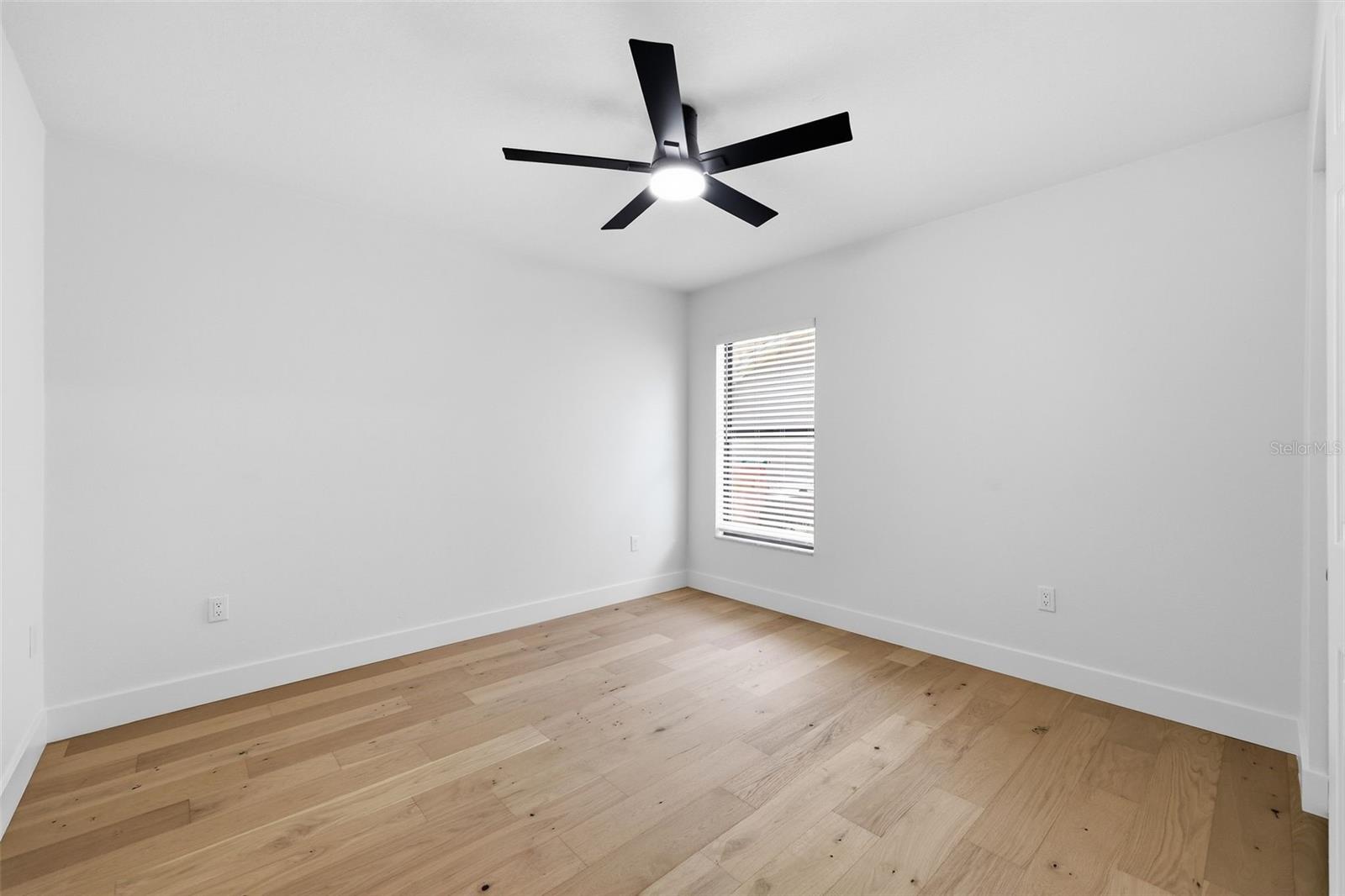 3040 WINDRIDGE OAKS DR — photo 24