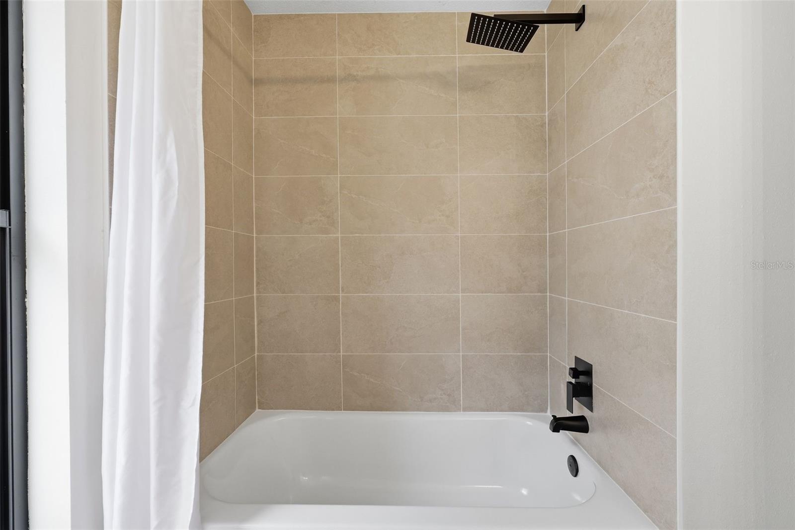 3040 WINDRIDGE OAKS DR — photo 27