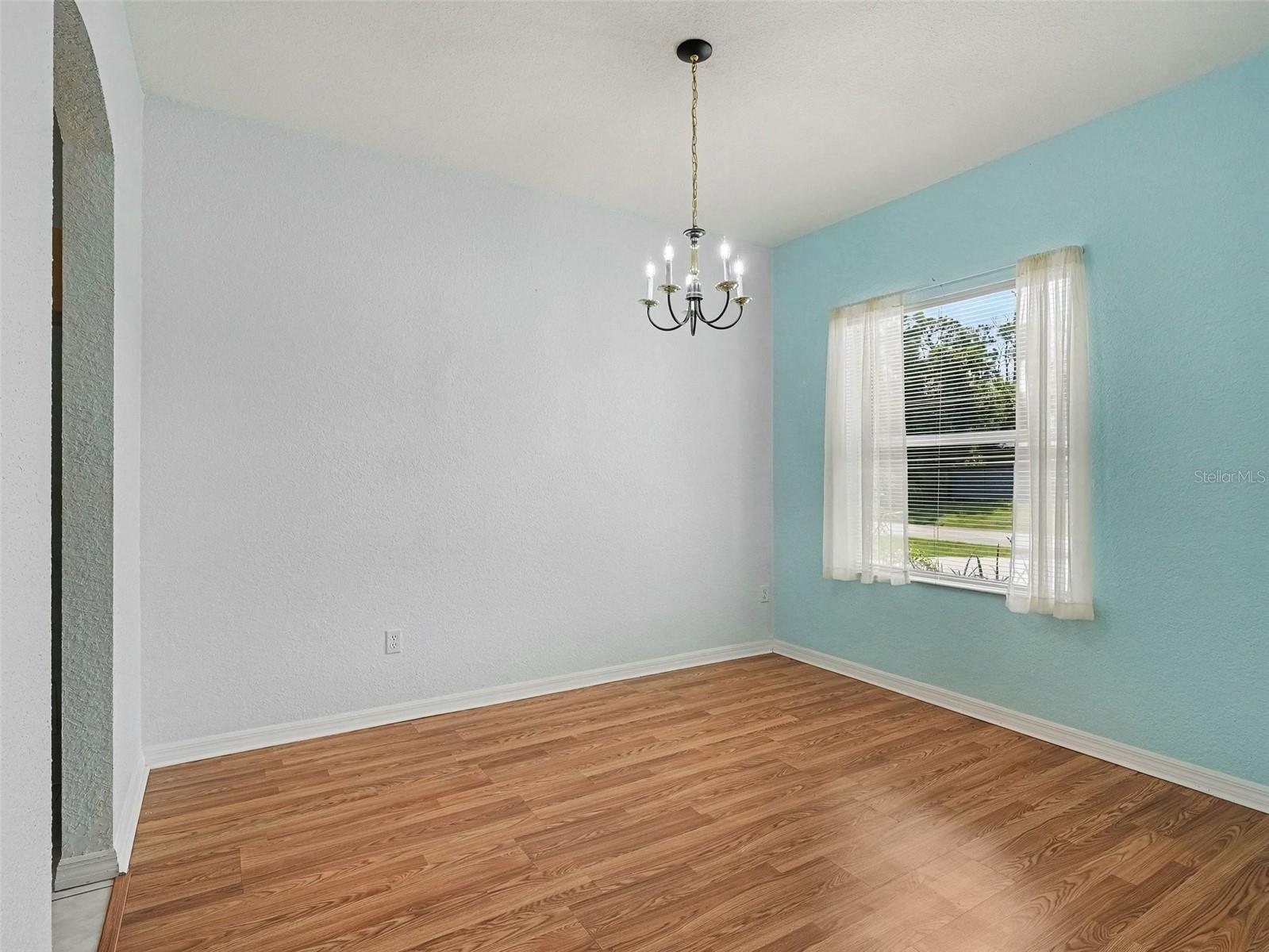 4288 DUREVE AVE — photo 14