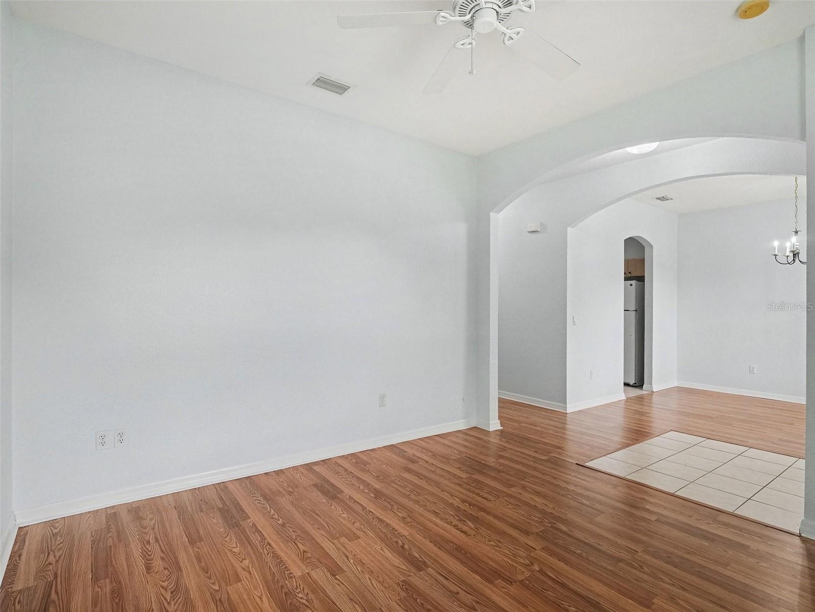 4288 DUREVE AVE — photo 19