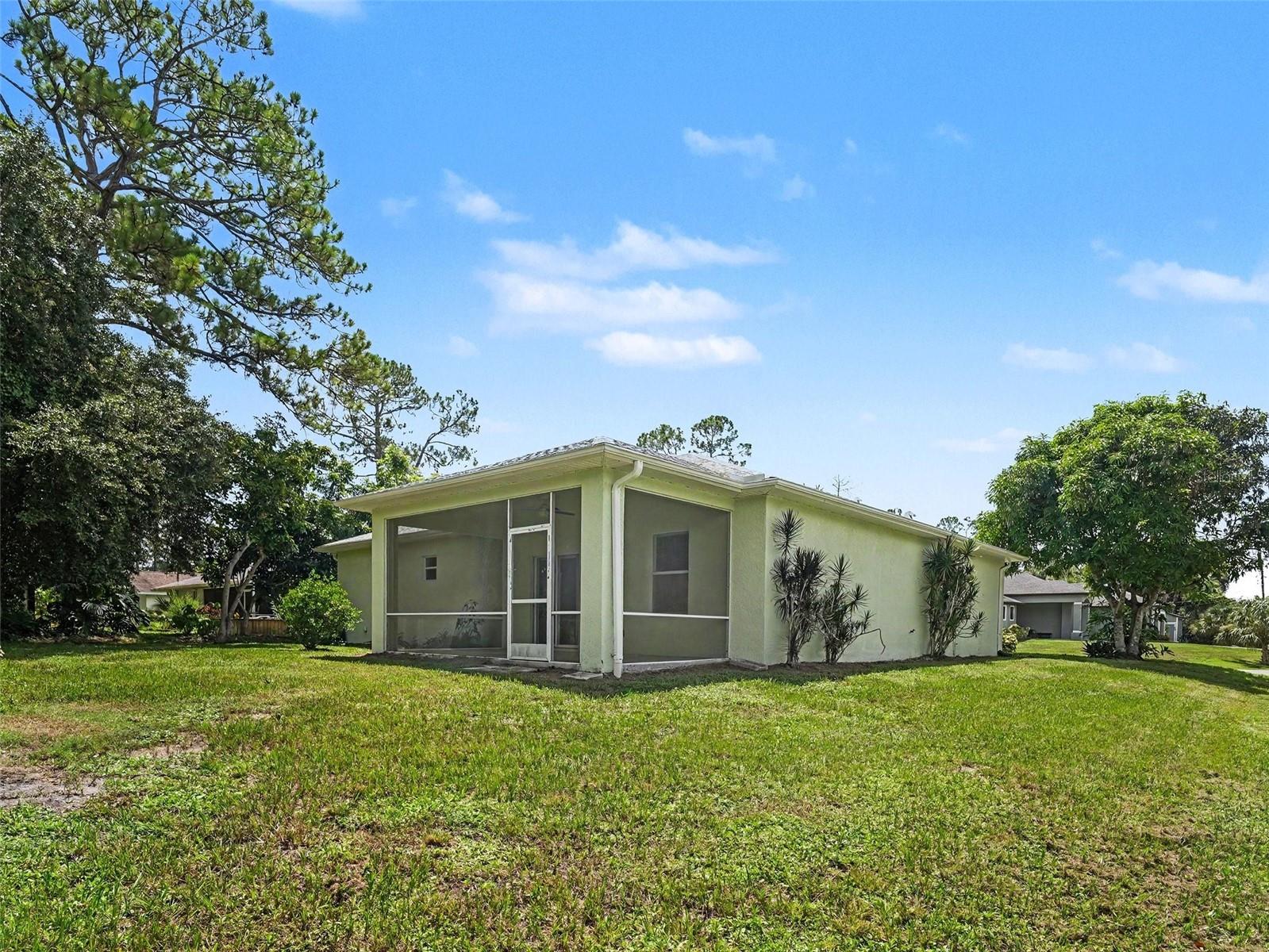 4288 DUREVE AVE — photo 8