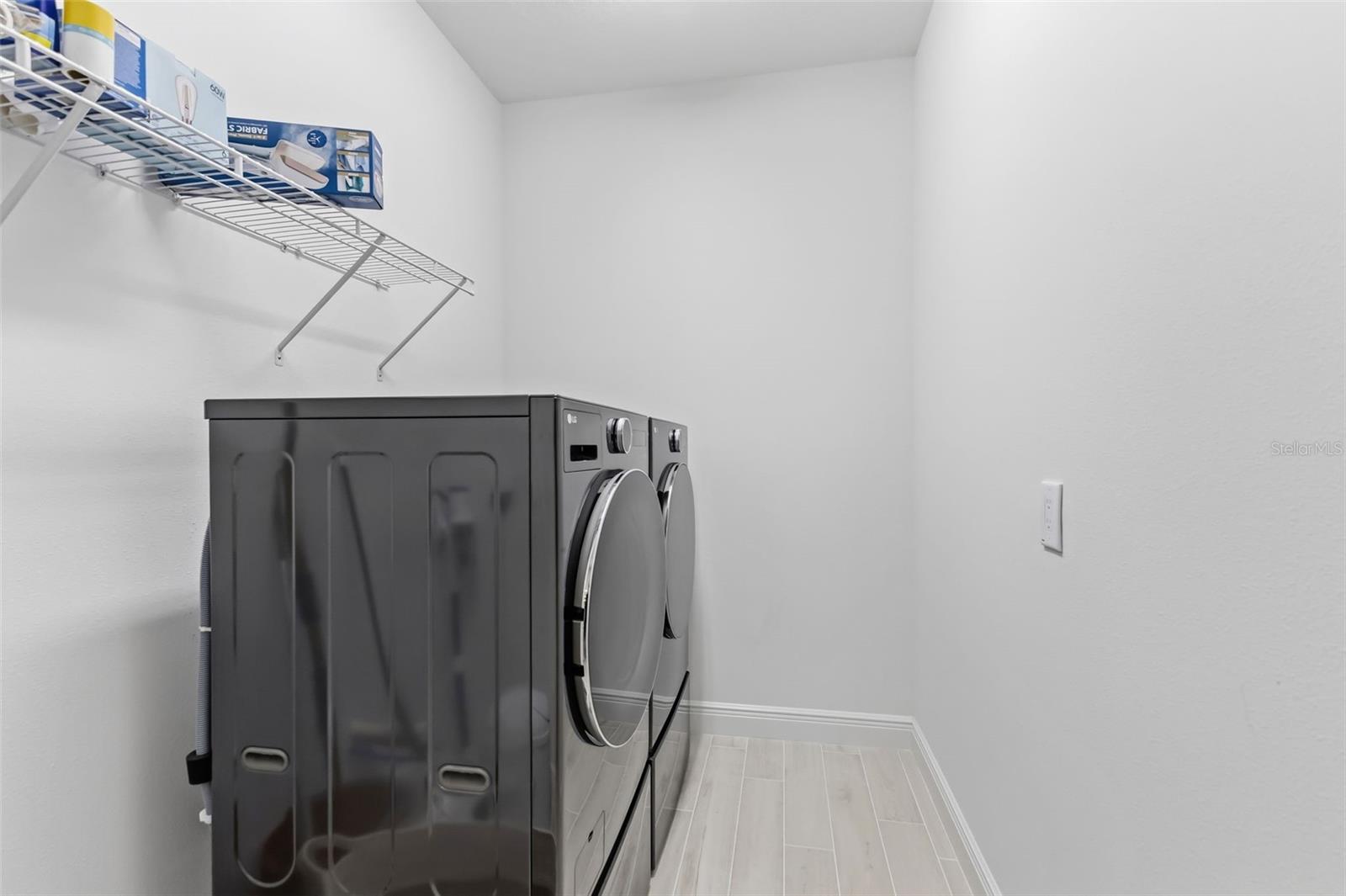 1003 WATERLINE CT — photo 23