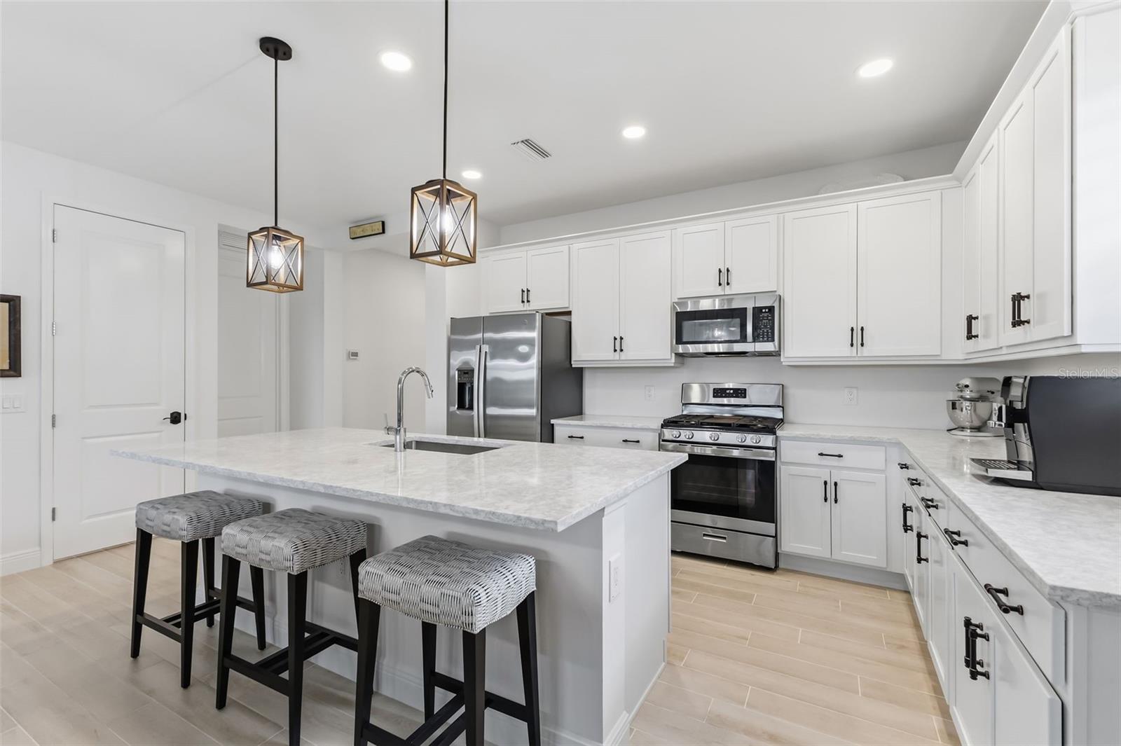 1003 WATERLINE CT — photo 3