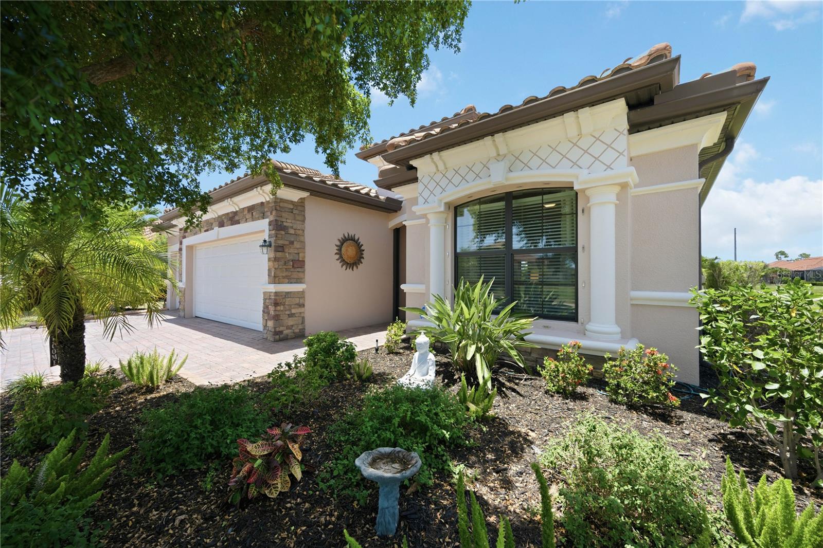 13834 VANCANZA DR — photo 55