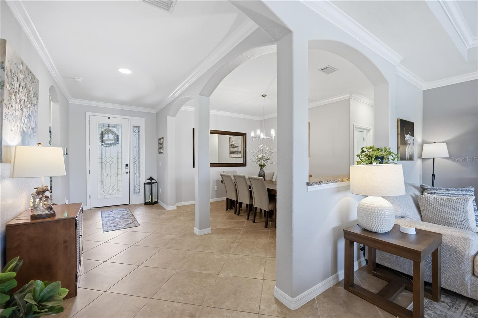 13834 VANCANZA DR — photo 9