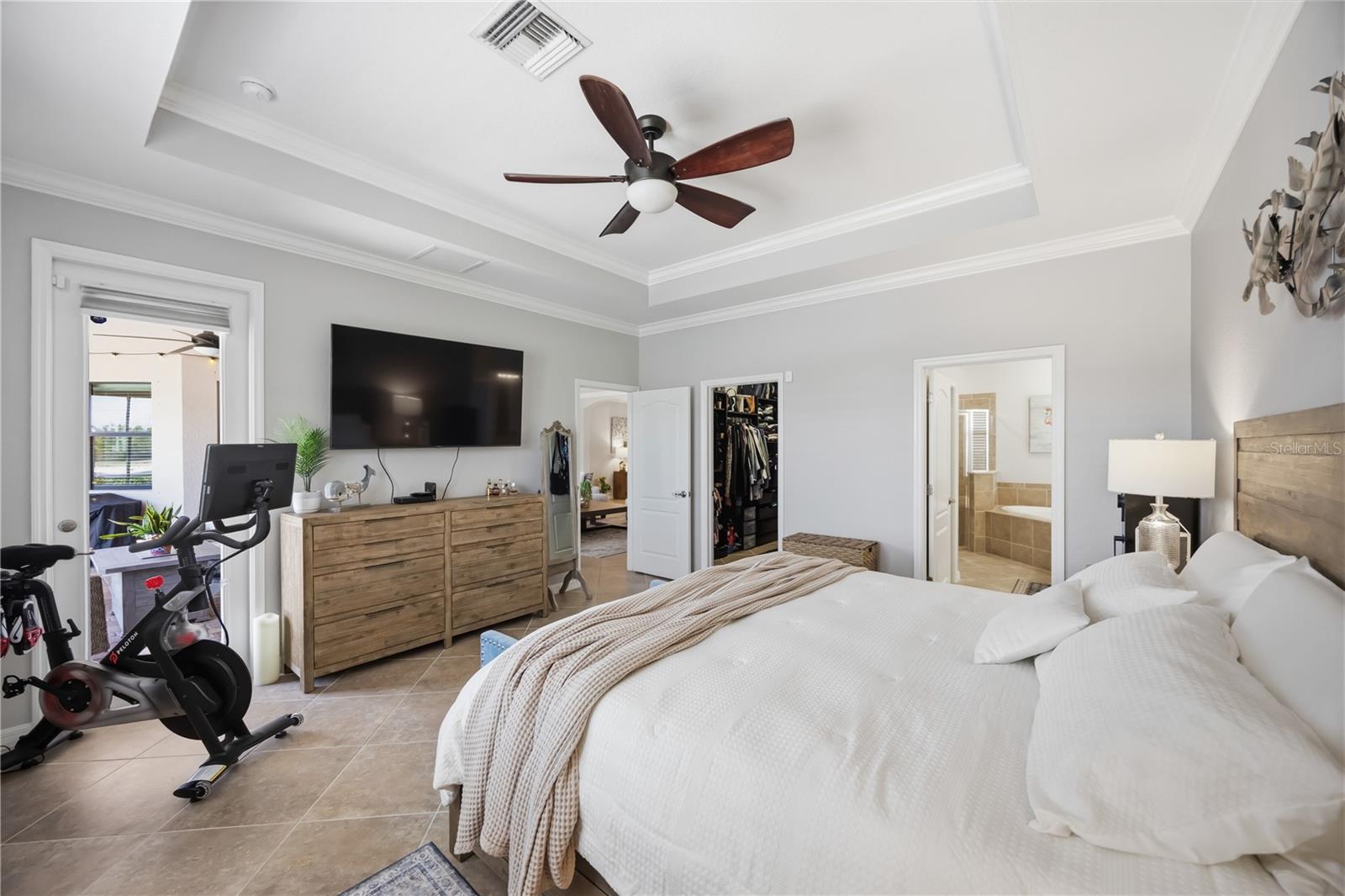 13834 VANCANZA DR — photo 25