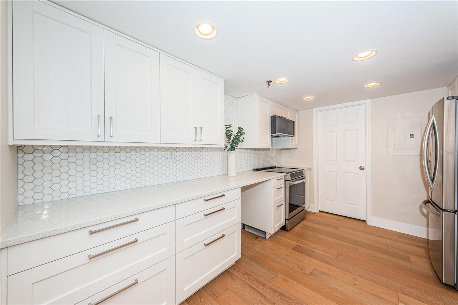 6322 PALMA DEL MAR BLVD S #705 — photo 8
