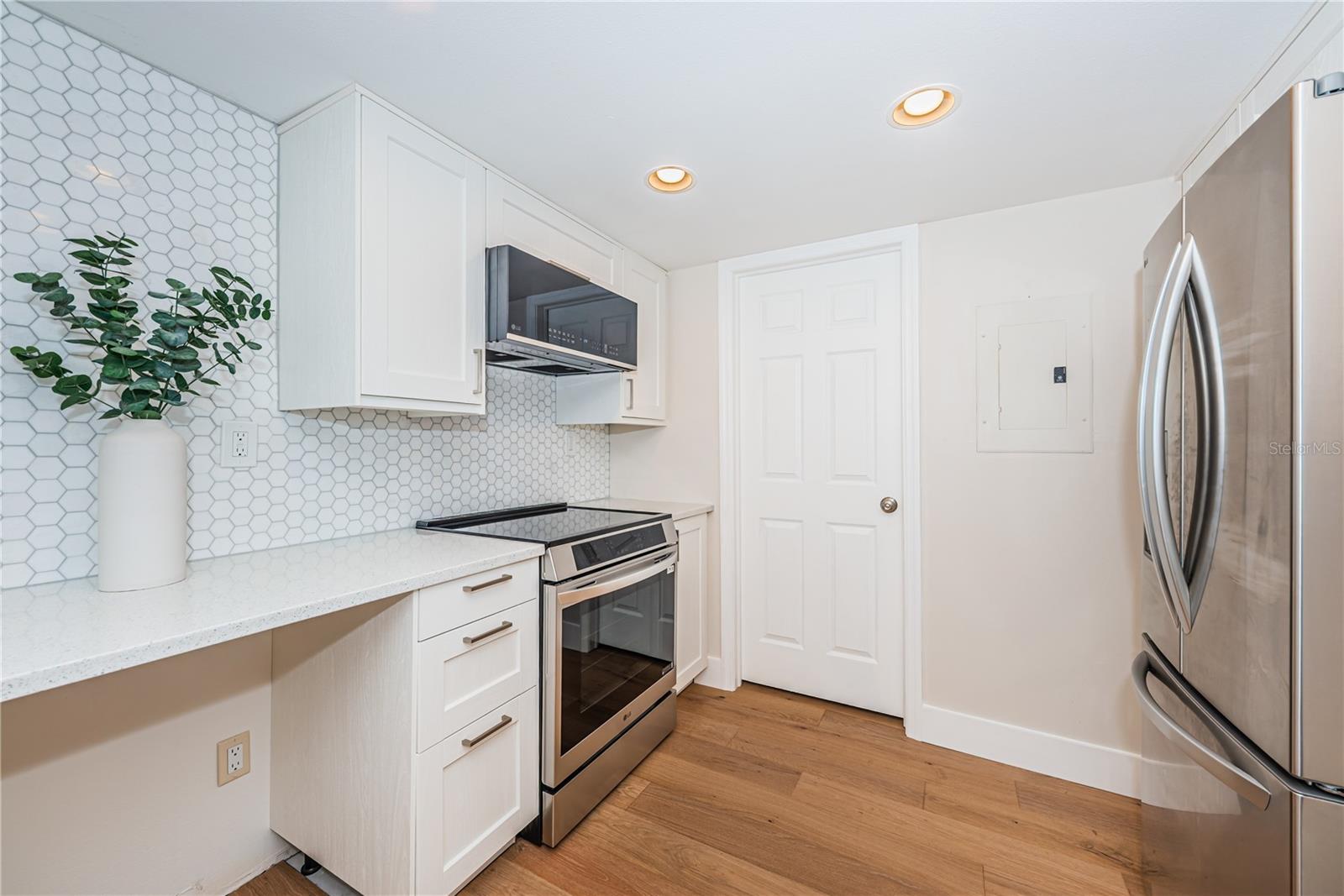 6322 PALMA DEL MAR BLVD S #705 — photo 9