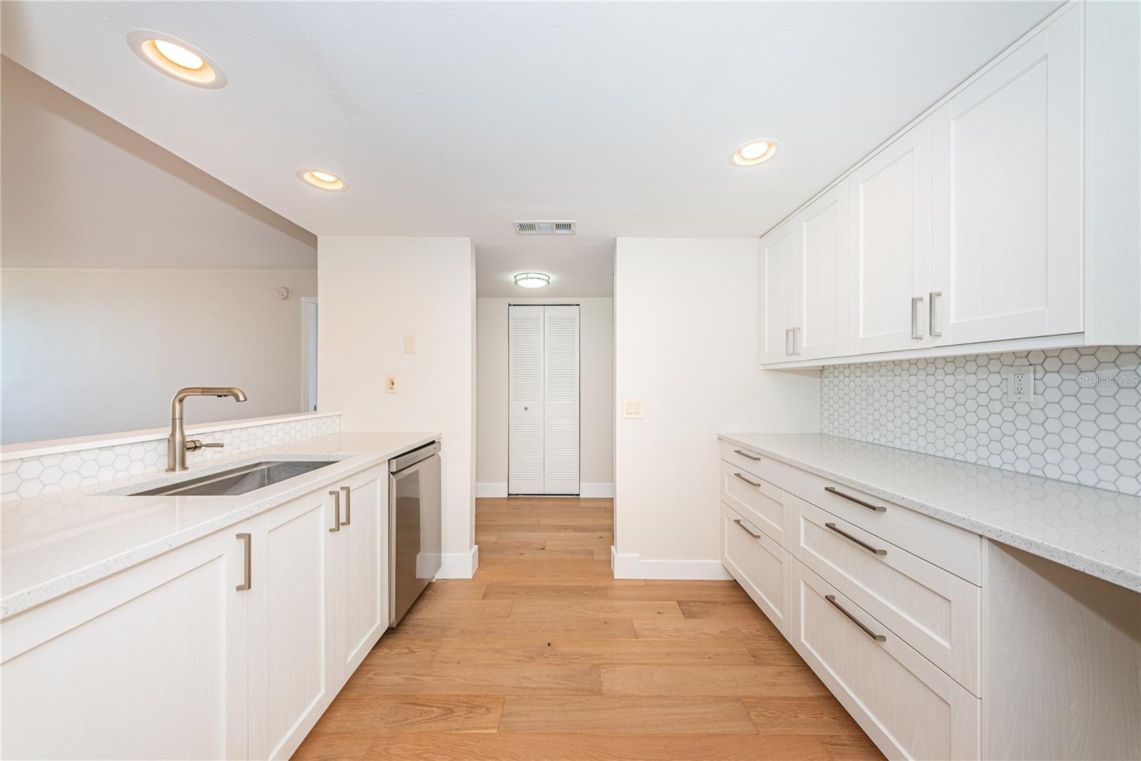 6322 PALMA DEL MAR BLVD S #705 — photo 11