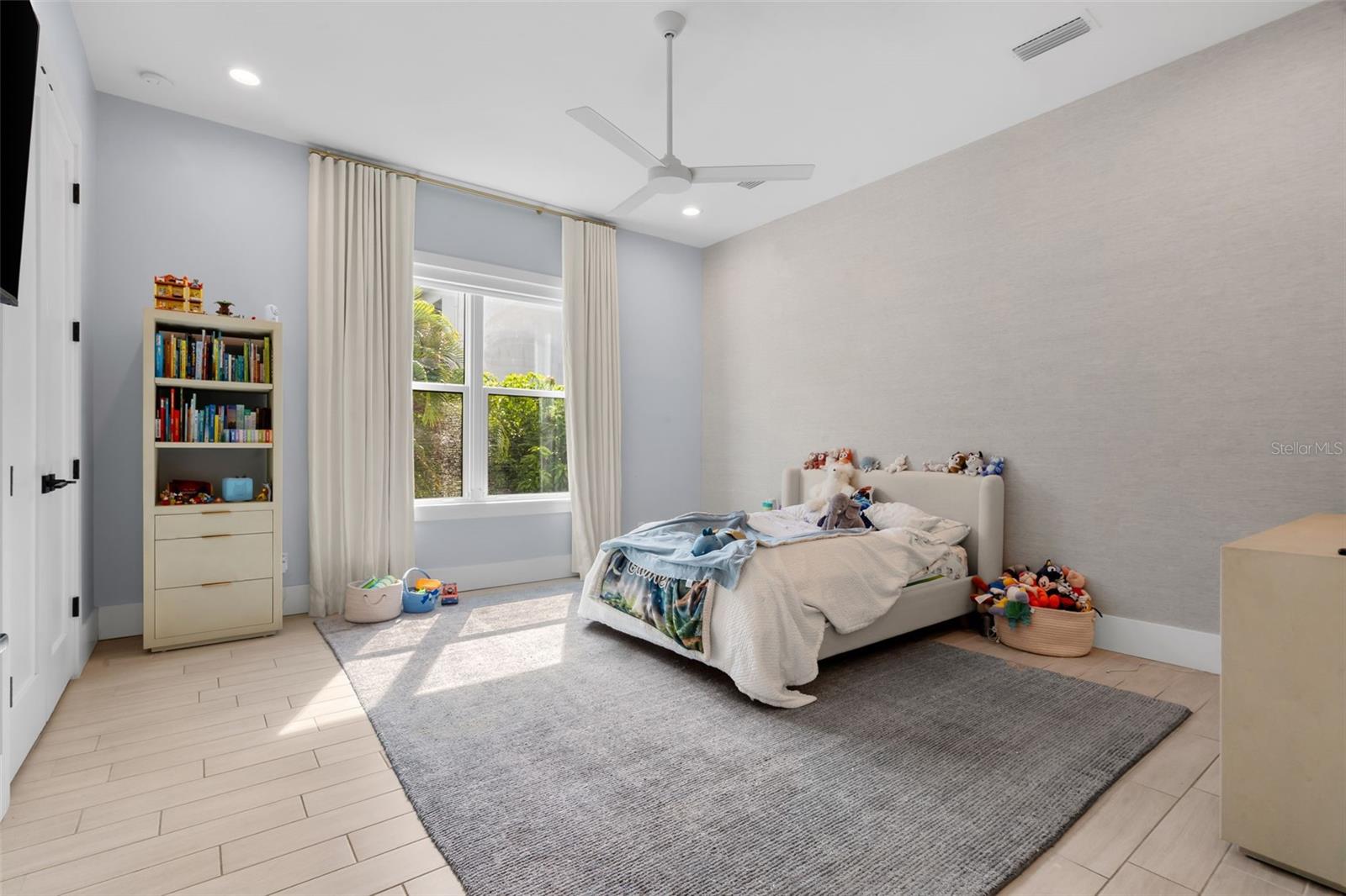 5021 W HOMER AVE — photo 34