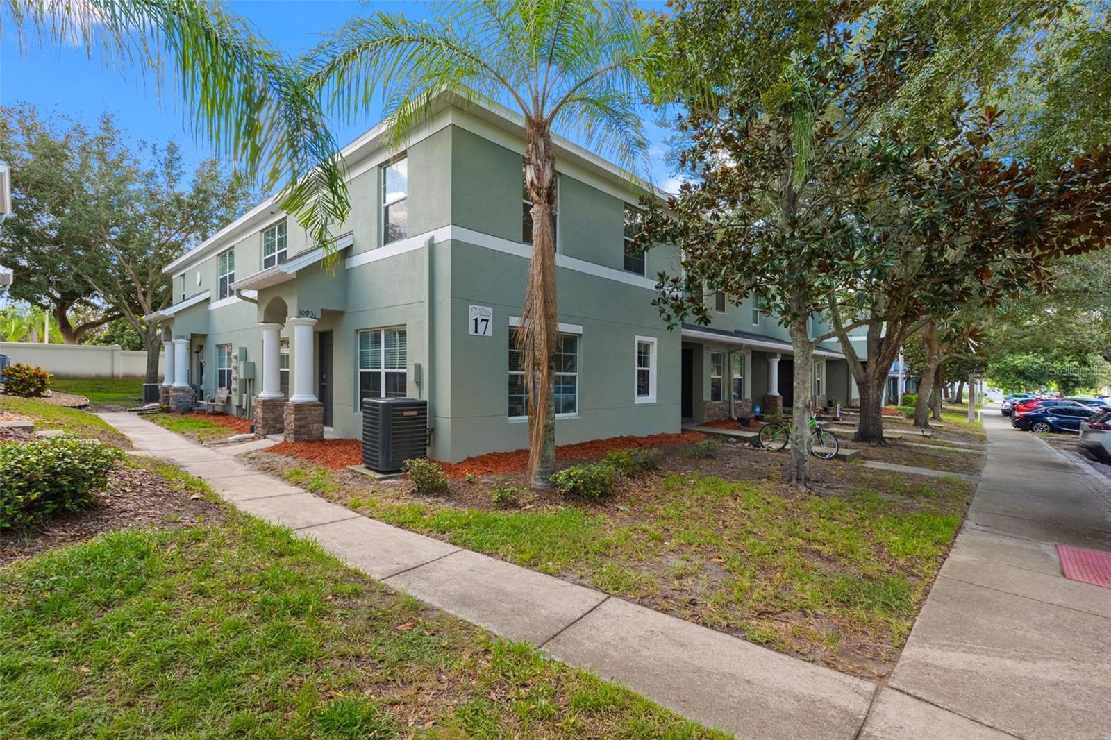 10931 KEYS GATE DR — photo 6
