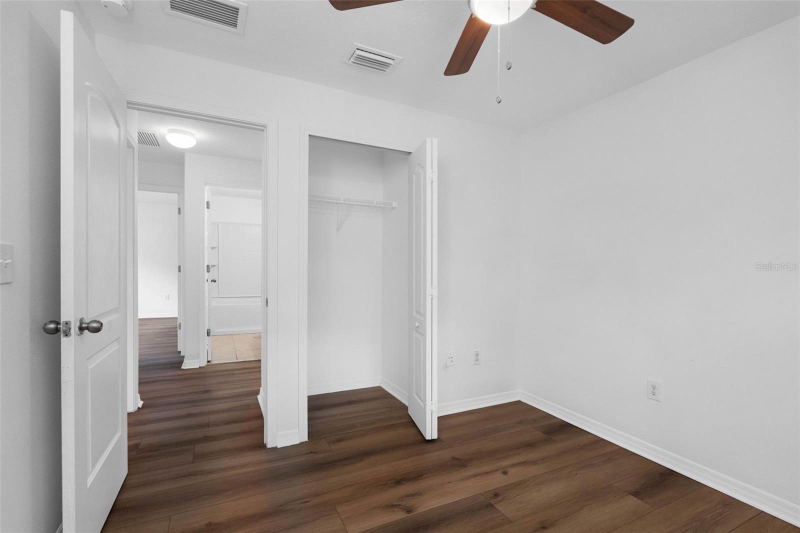 10931 KEYS GATE DR — photo 31