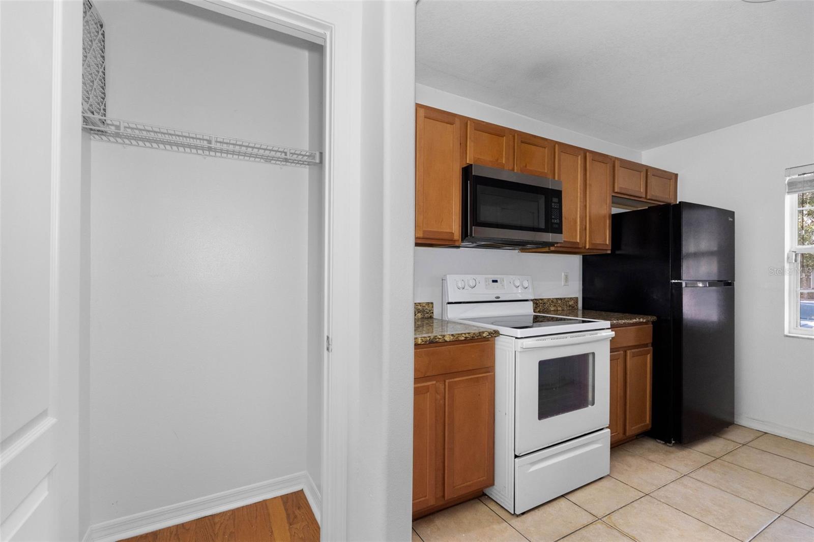 10931 KEYS GATE DR — photo 17