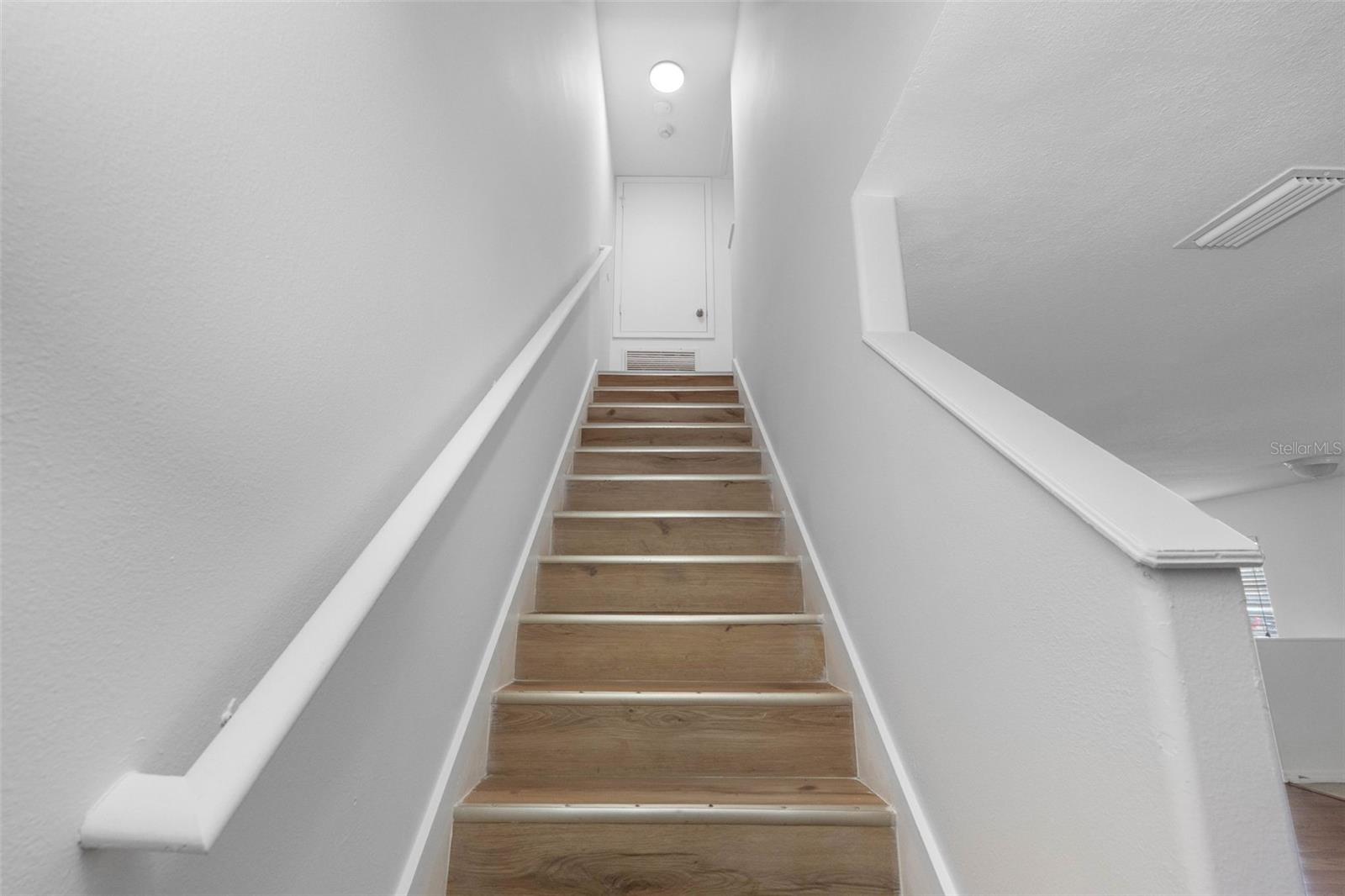 10931 KEYS GATE DR — photo 23