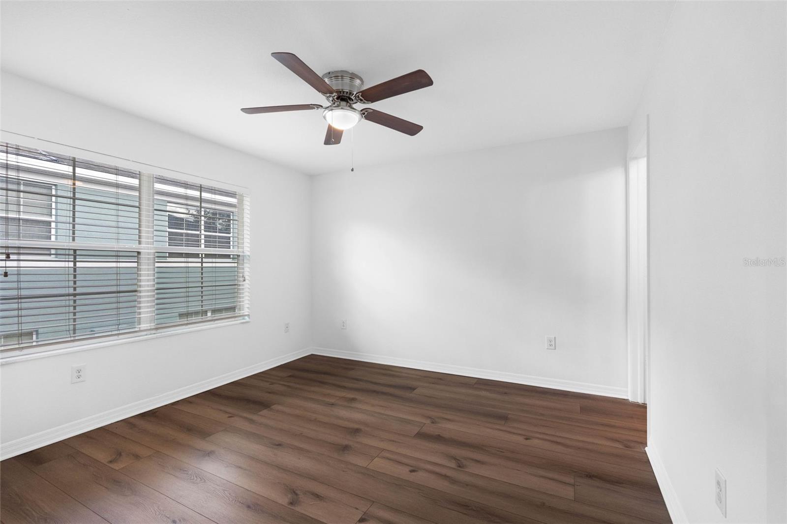 10931 KEYS GATE DR — photo 26