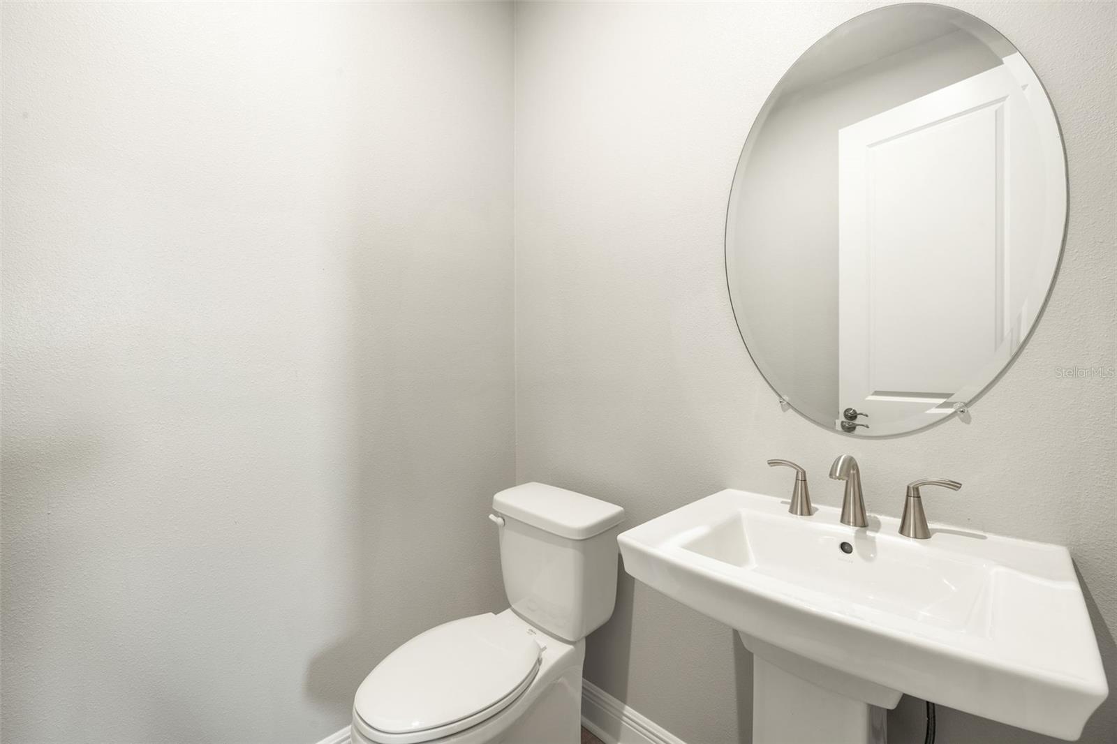 18311 CHROMATA DR — photo 9