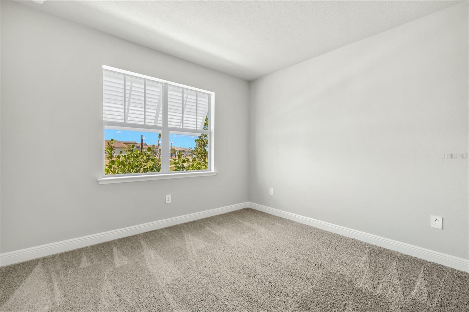18311 CHROMATA DR — photo 2