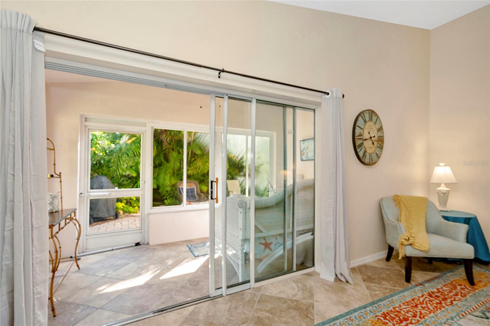 3248 NOEMI DR — photo 10