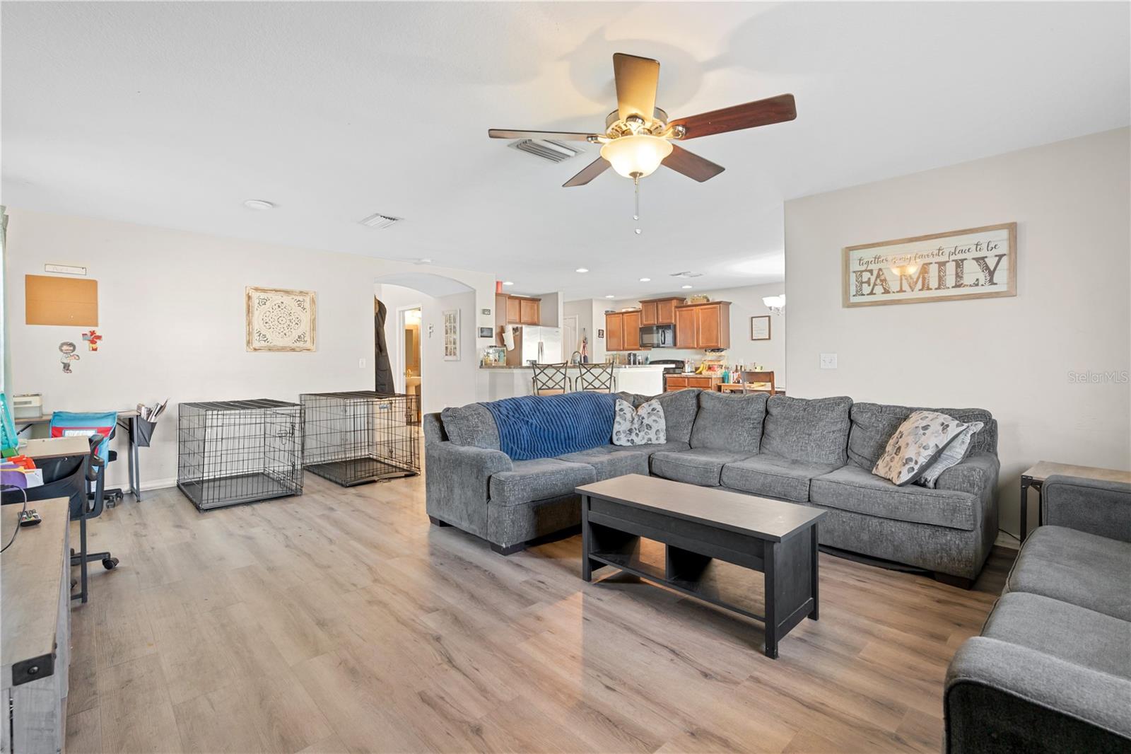 7719 MAROON PEAK DR — photo 16