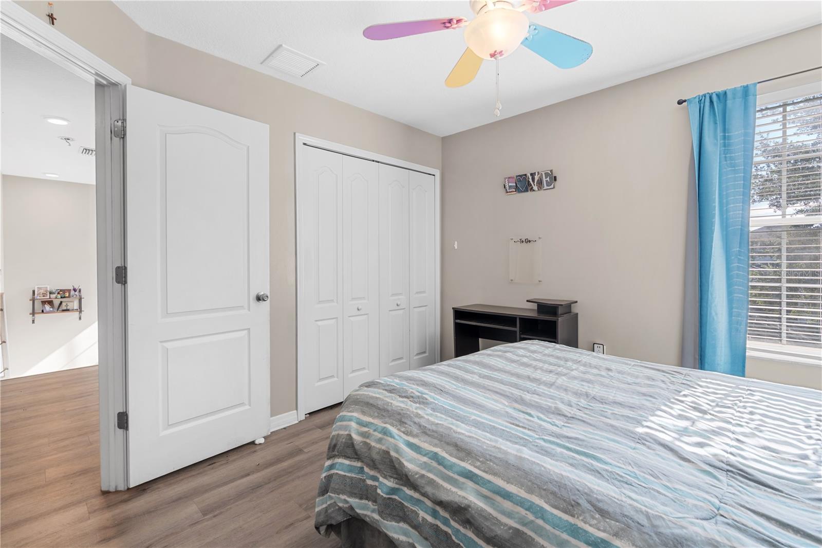 7719 MAROON PEAK DR — photo 32