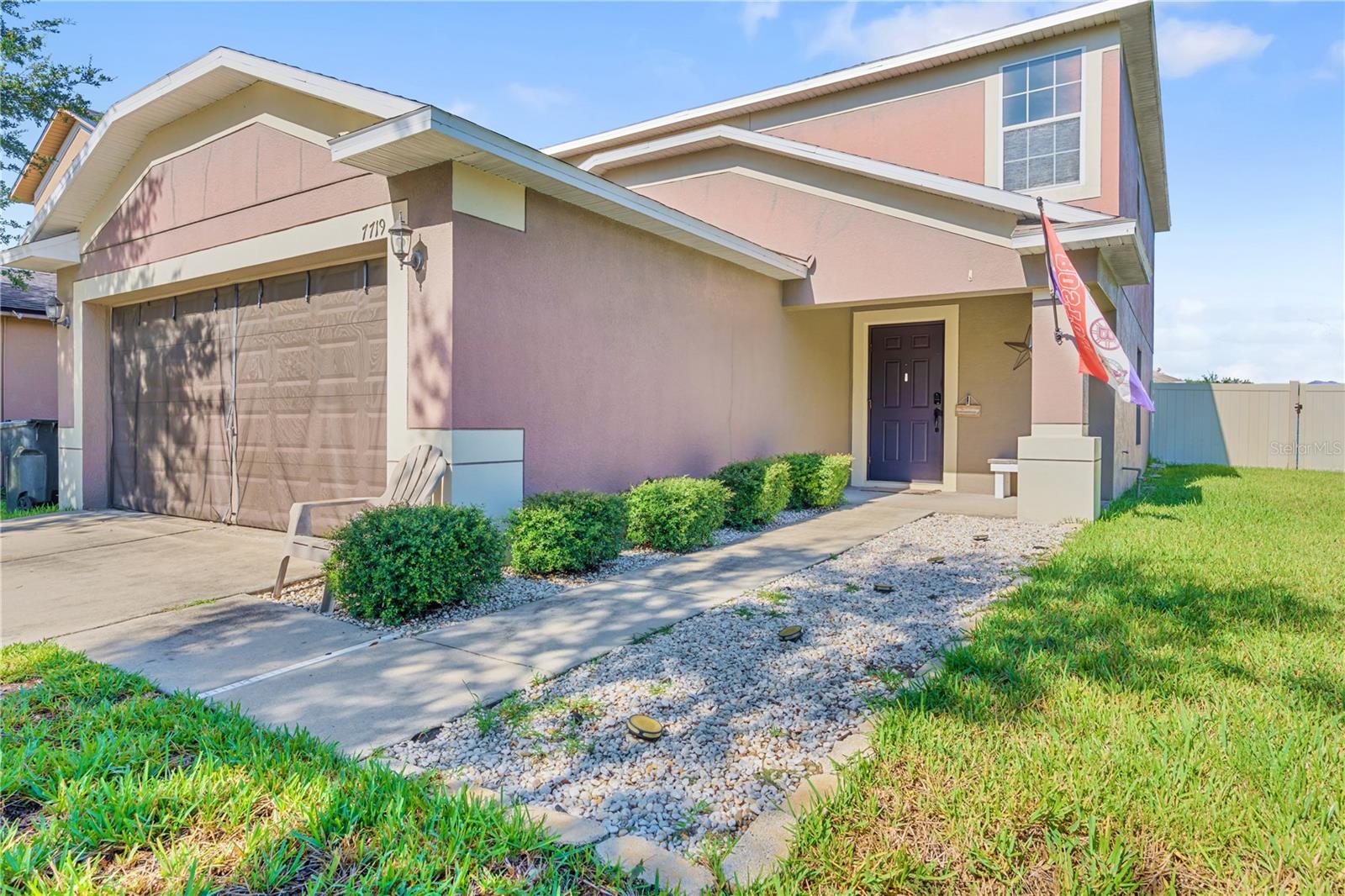 7719 MAROON PEAK DR — photo 4