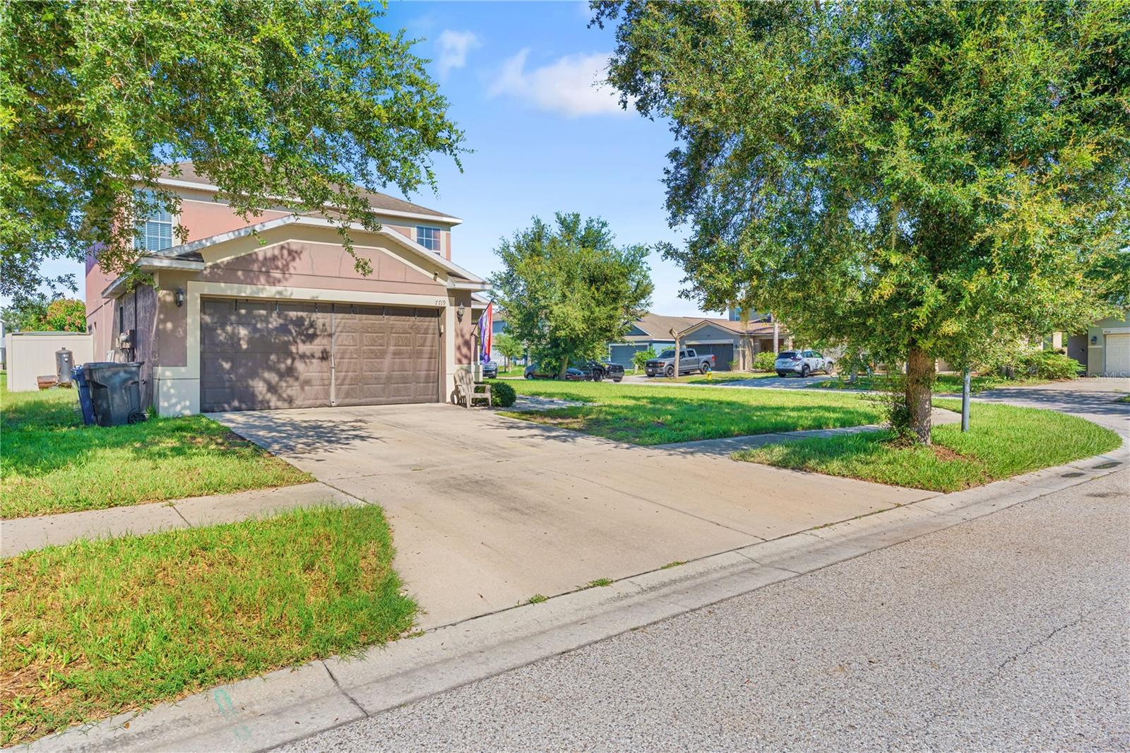 7719 MAROON PEAK DR — photo 8