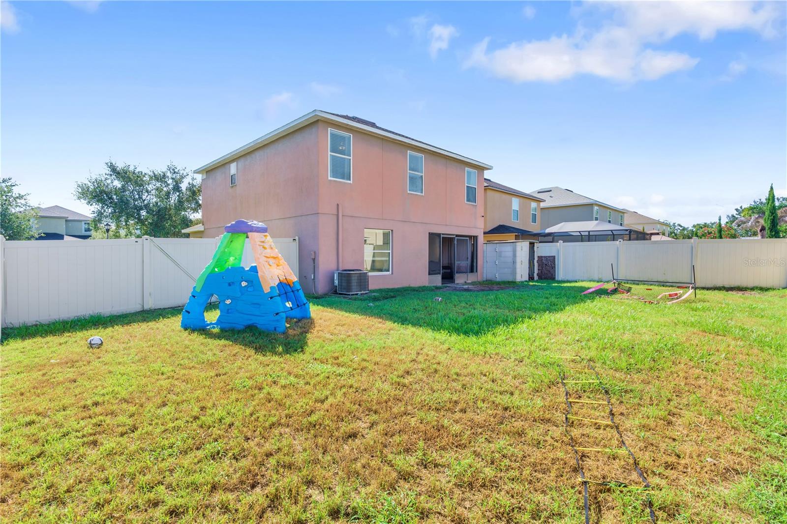 7719 MAROON PEAK DR — photo 38