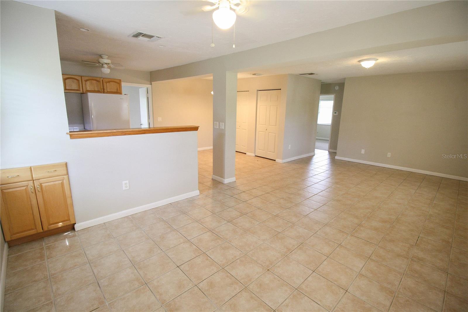 3331 YORKTOWN ST — photo 5