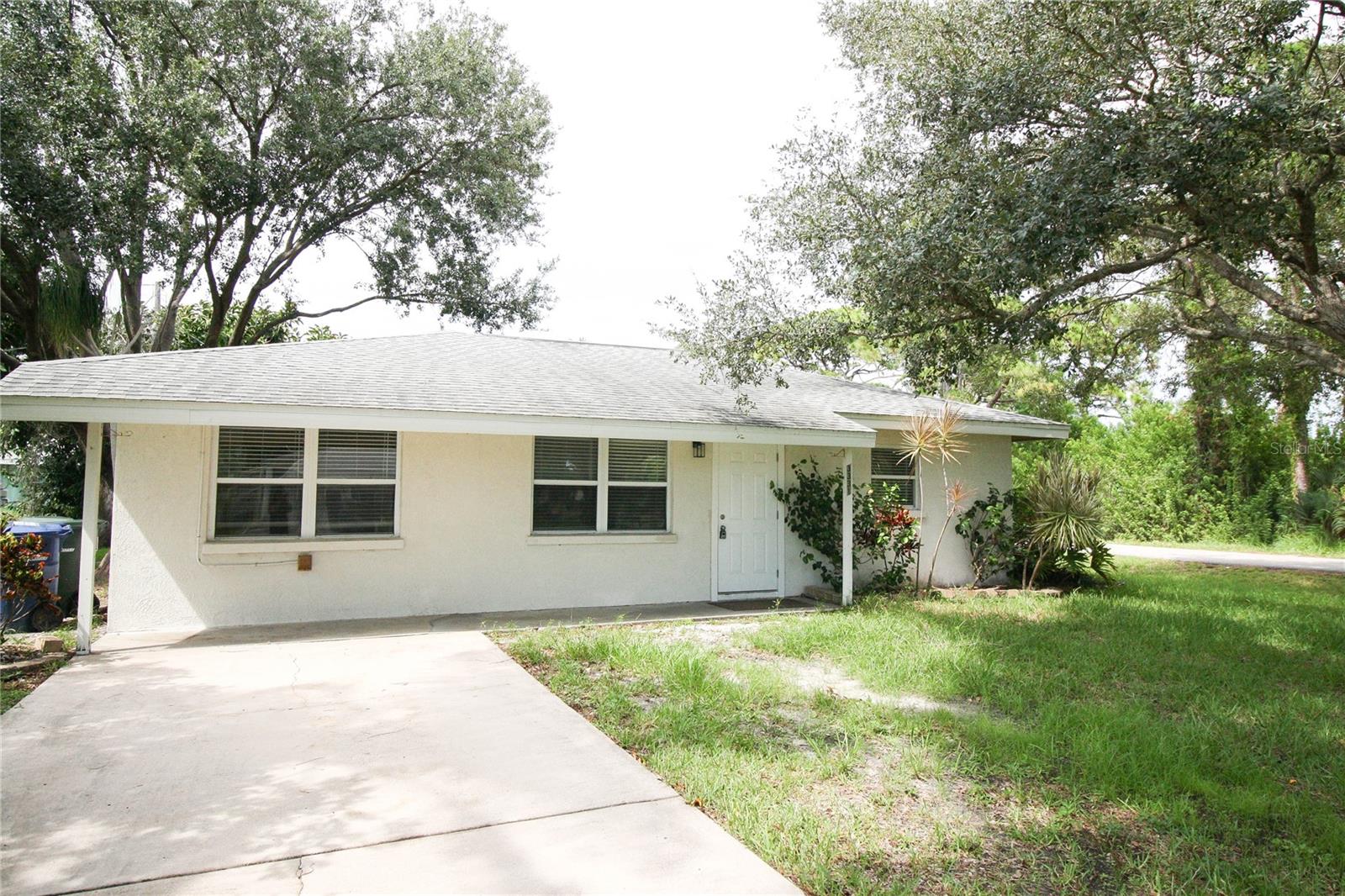 3331 YORKTOWN ST — photo 2
