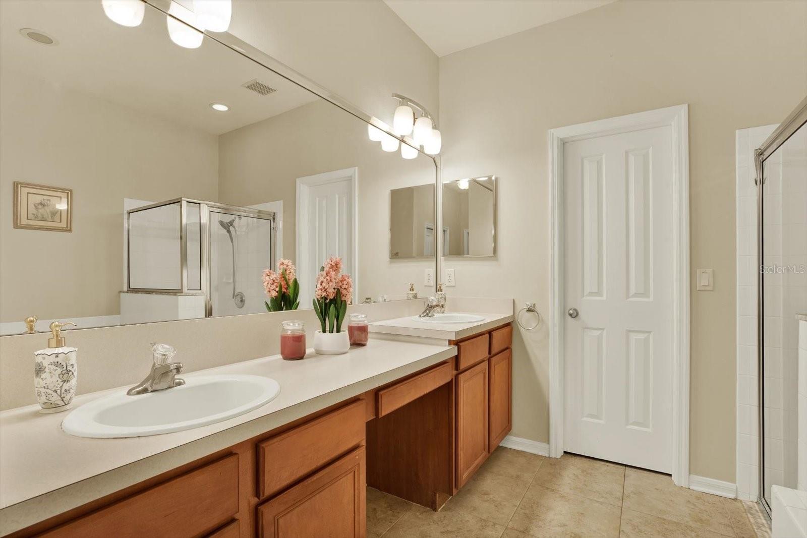 19144 WEYMOUTH DR — photo 19